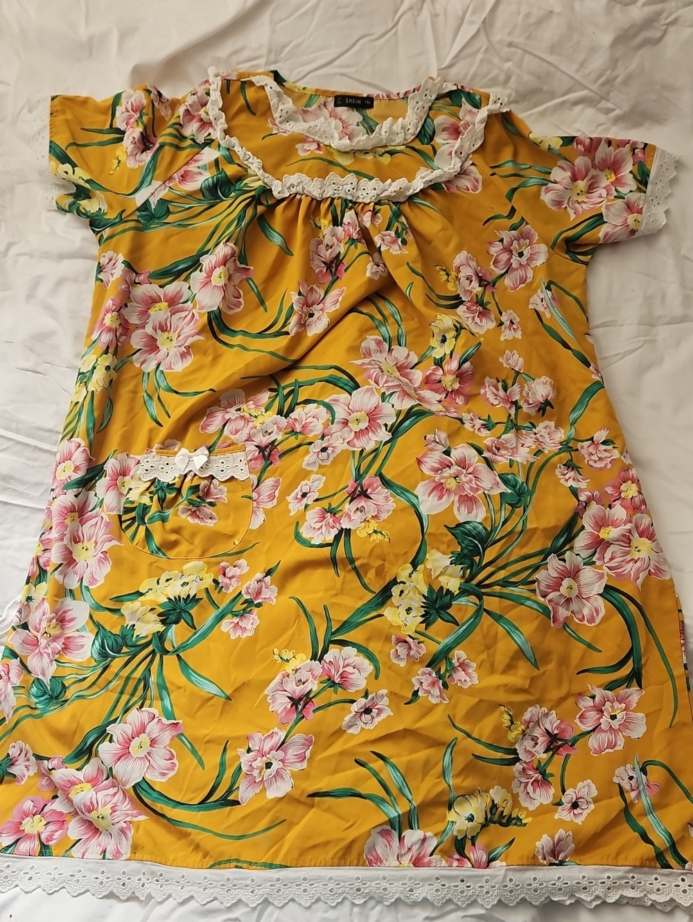 ✨️3 for $20 or 5 for $25✨️ Adorable Feminine Floral Housedress